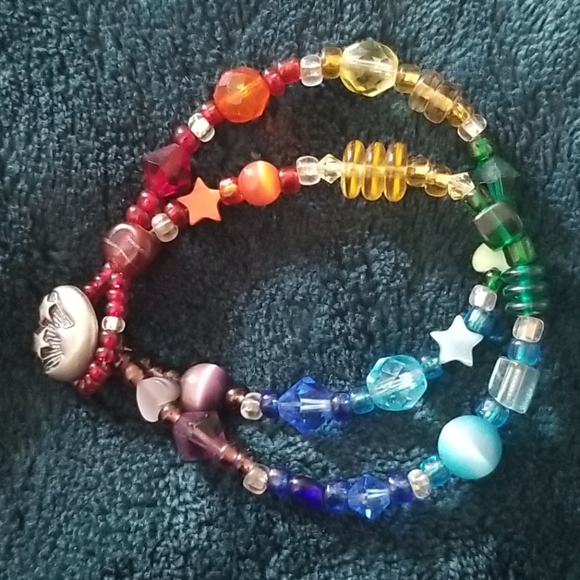 PRIDE! Rainbow bracelet 🌈 - Picture 4 of 6